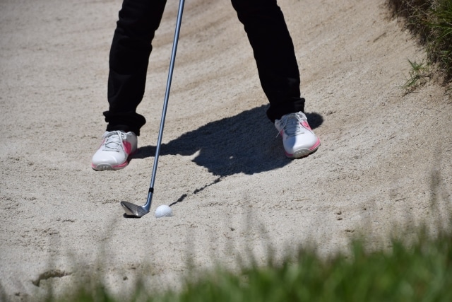 ガードバンカーから距離を出すには ｇｓｉゴルフジム 東京都目黒区スイング碑文谷内